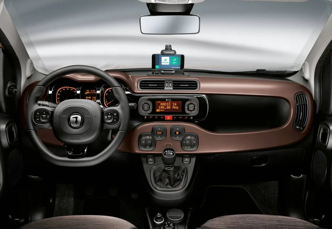 fiat panda, fiat panda trussardi, fiat panda trussardi caracteristicas, fiat panda trussardi ficha tecnica, fiat panda trussardi 2020, fiat panda trussardi fotos, fiat panda trussardi imagenes, fiat panda trussardi equipamiento, fiat panda trussardi colombia, fiat panda colombia, nuevos fiat en colombia, nuevos modelos fiat, fiat modelo 2020, fiat modelo 2020 en colombia