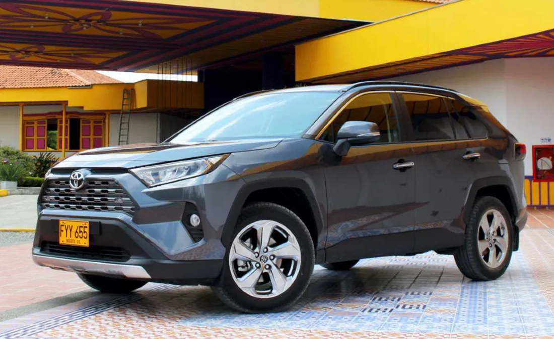 Toyota RAV4, Toyota RAV4 25 años, Toyota RAV4 historia, quinta generación de Toyota rav4, Toyota rav4 todas las generaciones, Toyota Rav 4 características, Toyota Rav4 fotos, Toyota Rav4 precios en colombia