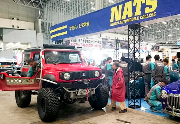 suzuki jimny monster truck, susuki jimny, suzuki, suzuki todoterreno, carros todoterrreno, suzuki 4x4, suzuki jimny modificaciones