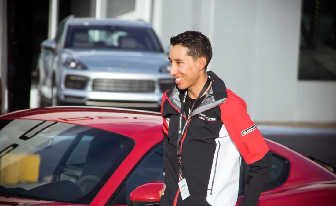 Egan Bernal Porsche, Embajadores de marca porsche, Porsche Colombia, Egan Bernal Porsche Fotos, egan bernal, egan bernal tour de francia 2019, porsche en colombia