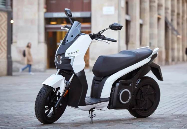 seat, seat motocicleta, seat motocicleta electrica, seat motos, seat silence s01, silence, motocicletas electricas, micromovilidad, movilidad electrica, motos electricas