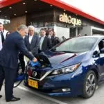 estaciones de recarga para carros electricos, electrolineras en colombia, estaciones de recarga para carros electricos en colombia, terpel voltex, estaciones de recarga para carros electricos terpel, recarga carros electricos bogota, recarga carros electricos en colombia, carros electricos en colombia, movilidad electrica en colombia, electromovilidad en colombia, ivan duque, nissan leaf