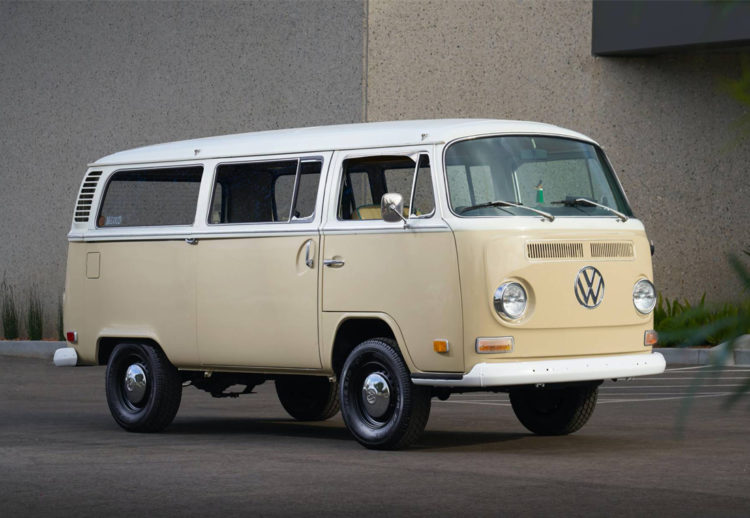 volkswagen e-bus tipo 2 1972, volkswagen bus tipo 2 1972, bus tipo 2 1972, volkswagen, volkswagen clásicos, clasicos electricos, modificaciones de autos, autos antiguos electricos, autos modificados