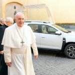 dacia duster papamovil, papamovil renault duster, papamovil 2019, papamovil 2020, nuevo papamovil, dacia duster papa francisco, renault duster papa francisco