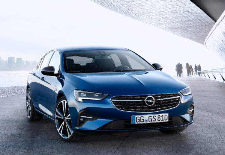 Opel Insignia primeros datos, Opel Insignia lanzamiento, Opel Insignia fotos, Opel Insignia versiones, Opel Insignia características, Nuevo Opel Insignia, Nueva berlina de Opel