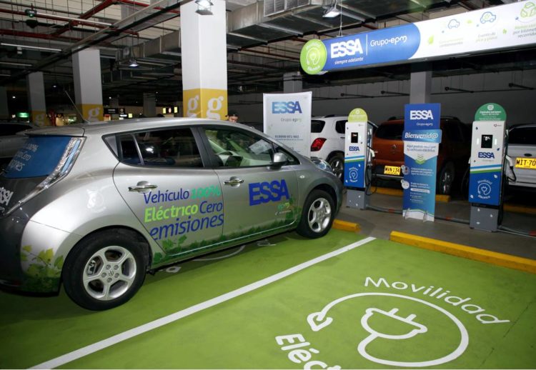 carros electricos en bucaramanga, estacion de recarga para carros electricos, estaciones de recarga carros electricos en colombia, carros electricos en colombia, recarga de carros electricos en colombia, puntos de carga rapida para carros electricos en colombia