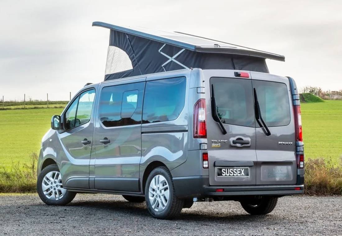 renault trafic familiar, furgoneta familiar, autos familiares, coches familiares, carros familiares, autos para paseo, renault trafic sussex, renault trafic campervan, renault trafic sussex campervan 2019