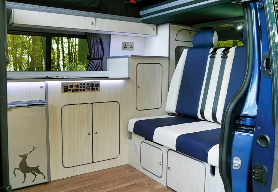 renault trafic familiar, furgoneta familiar, autos familiares, coches familiares, carros familiares, autos para paseo, renault trafic sussex, renault trafic campervan, renault trafic sussex campervan 2019
