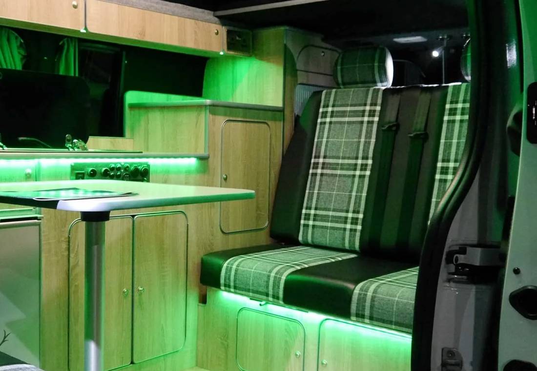 renault trafic familiar, furgoneta familiar, autos familiares, coches familiares, carros familiares, autos para paseo, renault trafic sussex, renault trafic campervan, renault trafic sussex campervan 2019