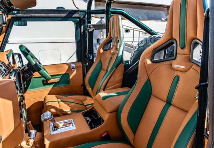 Land Rover Defender, Land Rover Defender modificado, Land Rover Defender Overfinch, Carros modificados por Overfinch, Land Rover Defender modificado fotos, Land Rover Defender modificado características, Land Rover Defender precios