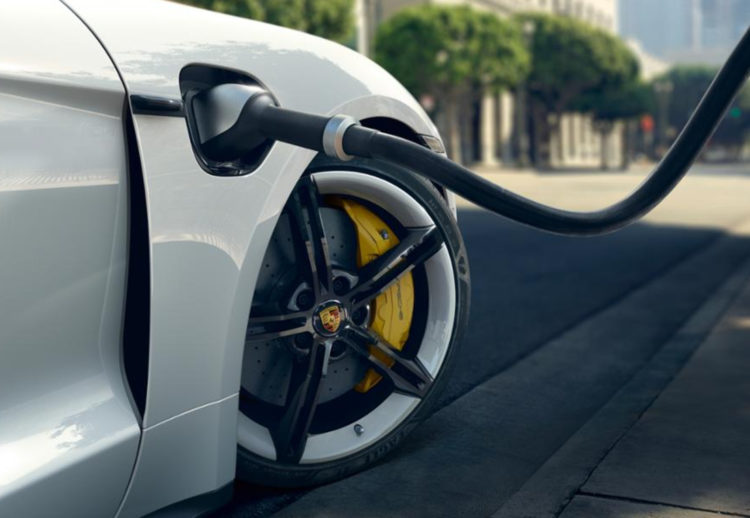 Porsche eléctrico, Nuevo Porsche SUV eléctrico, Innovaciones de Porsche, SUV Porsche primeros datos