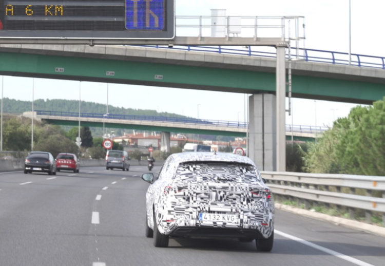 Nuevo Seat León, Seat león 2020, cuarta generación del Seat León, Seat león fotos, seat león fotos espía, seat león España, lanzamiento seat león 2020, seat león caracteristicas