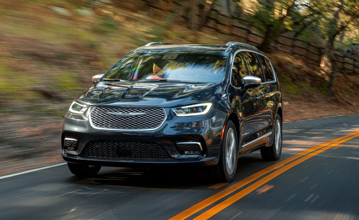 2021 Chrysler Town Country Awd Price, Design and Review
