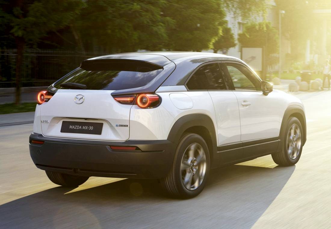 mazda mx-30, mazda mx-30 electrico, mazda mx-30 versiones, mazda mx-30 equipamiento, mazda mx-30 precio, mazda mx-30 precio colombia, mazda mx-30 precio en europa, mazda mx-30 autonomia, mazda mx-30 caracteristicas, mazda mx-30 suv, mazda mx-30 suv electrico