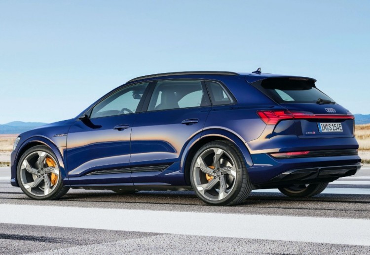 Audi e-Tron S, Audi e-Tron S Sportback, Audi e-Tron S lanzamiento, Audi e-Tron S Sportback lanzamiento, Audi e-Tron S caracteristicas, Audi e-Tron S Sportback características, Audi e-Tron S fotos, Audi e-Tron S Sportback fotos, Audi e-Tron S precio, Audi e-Tron S Sportback precio, Audi e-Tron S autonomia, Audi e-Tron S Sportback autonomía, SUV eléctricos, SUV deportivos eléctricos, SUV eléctricos Audi