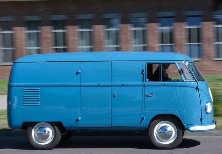 volkswagen transporter t1, volkswagen transporter t1 mas antiguo, volkswagen transporter t1 sofie, volkswagen transporter t1 coleccion de clasicos, volkswagen transporter t1 furgoneta, volkswagen transporter t1 furgoneta clasica, volkswagen transporter t1 datos, volkswagen transporter t1 informacion, volkswagen transporter t1 historia