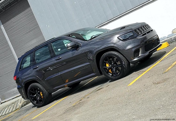 jeep grand cherokee trackhawk, jeep grand cherokee trackhawk colombia, jeep grand cherokee trackhawk precio colombia, suv mas rapida del mundo, suv mas potente del mundo, suv mas rapida de colombia, jeep grand cherokee trackhawk video, jeep grand cherokee trackhawk caracteristicas, jeep grand cherokee trackhawk comentarios, jeep grand cherokee trackhawk valoracion, jeep grand cherokee trackhawk fotos