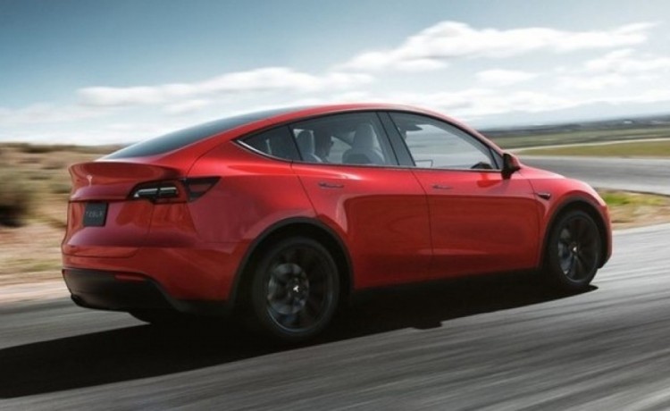 tesla model y , tesla model y suv, tesla model y siente asientos, tesla model y siente asientos informacion, tesla model y siente asientos datos, tesla model y siente asientos render, tesla model y siente asientos producción