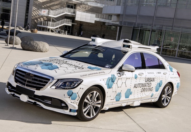 Mercedes-Benz Clase S, Mercedes-Benz Clase S robotaxi, Mercedes-Benz Clase S autónomo, Carro autónomo de Daimler, Carro Autonomo de Bosch, Carro autónomo de Nvidia, Alianza Daimler Bosch Nvidia, Carros autónomos California, Mercedes-Benz Silicon Valley