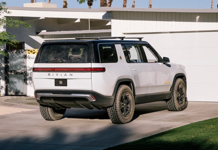 Rivian R1S, Rivian R1T, Nuevo Rivian R1S, Nuevo Rivian R1T, Rivian R1S 2021, Rivian R1T 2021, Rivian R1S 2022, Rivian R1T 2022, Rivian R1S caracteristicas, Rivian R1T características, Rivian R1S fotos, Rivian R1T fotos