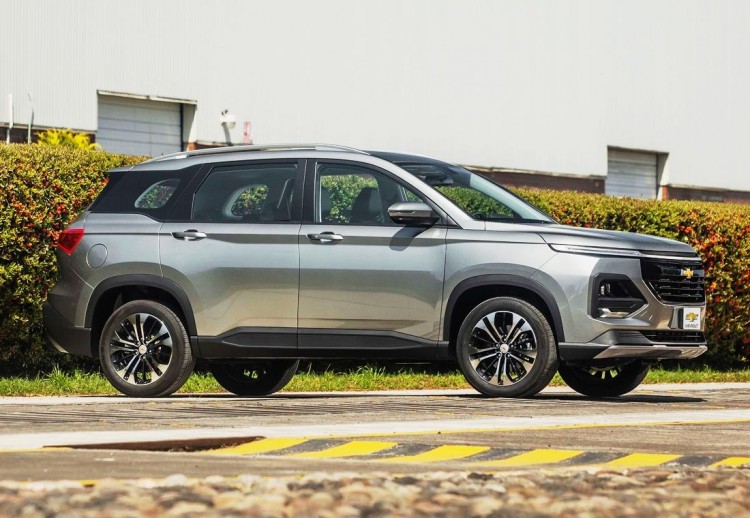 Chevrolet captiva 2022 обзор