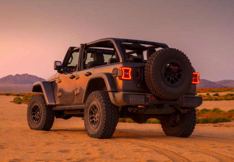 jeep wrangler 392, jeep wrangler 392 informacion, jeep wrangler 392 datos, jeep wrangler 392 caracteristicas, jeep wrangler 392 equipamiento, jeep wrangler 392 motor, jeep wrangler 392 potencia, jeep wrangler 392 fotos, jeep wrangler 392 estreno, jeep wrangler 392 motor v8