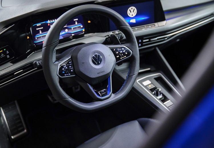 20201103 Golf R 2021 04