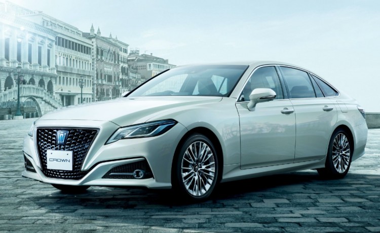 Toyota crown athlete 2022