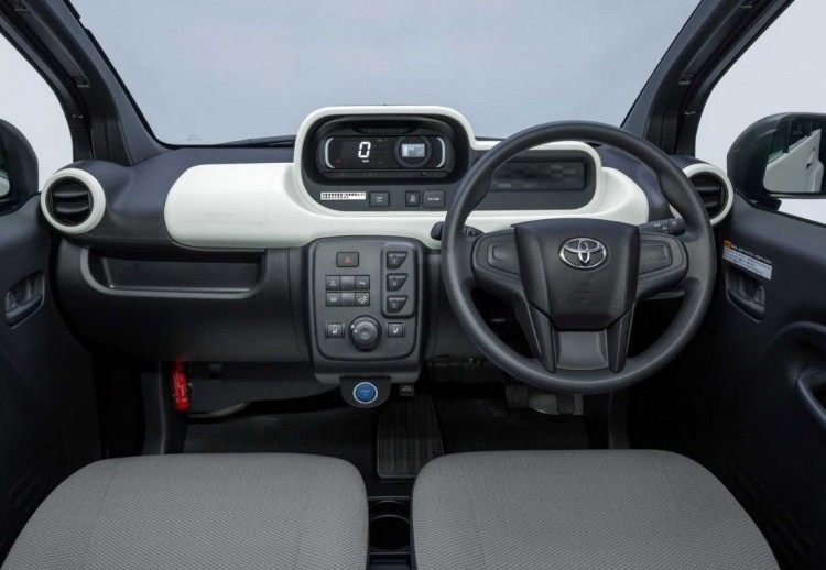 toyota c+ pod, toyota c+ pod informacion, toyota c+ pod datos, toyota c+ pod caracteristicas, toyota c+ pod motor, toyota c+ pod versiones, toyota c+ pod mini auto electrico, toyota c+ pod fotos