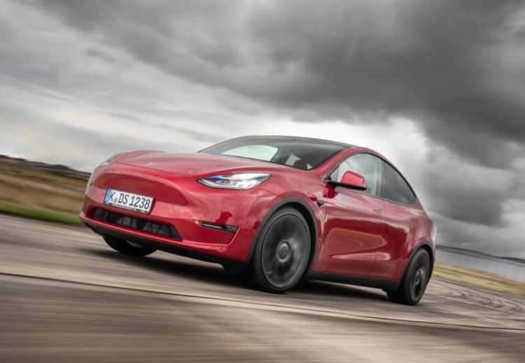 Tesla Model Y, Nuevo Tesla Model Y, Tesla Model Y 2021, Tesla Model Y de entrada, Tesla Model Y económico, Tesla Model Y long range, Tesla Model Y standard range, Tesla Model Y fotos, Tesla Model Y precios