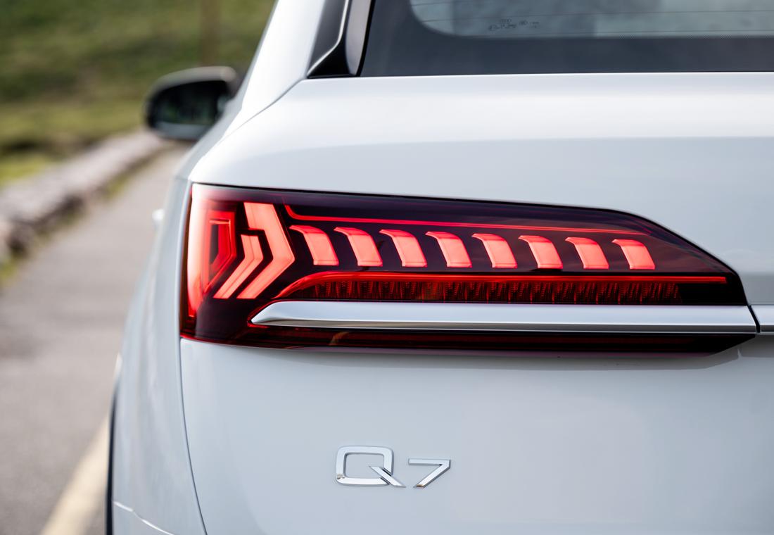 audi q7, audi q7 2021, audi q7 colombia, audi q7 2021 colombia, audi q7 2021 mild hybrid, audi q7 2021 caracteristicas, audi q7 micro-hibrido, audi q7 55 tfsi quattro, audi q7 precio colombia, audi q7 2021 precio colombia, audi q7 dimensiones, audi q7 2021 ficha tecnica