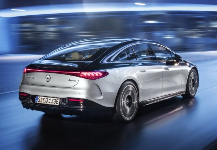 mercedes-benz eqs 2022, mercedes-benz eqs 2022 informacion, mercedes-benz eqs 2022 datos, mercedes-benz eqs 2022 caracteristicas, mercedes-benz eqs 2022 diseño, mercedes-benz eqs 2022 equipamiento, mercedes-benz eqs 2022 motores, mercedes-benz eqs 2022 fotos, mercedes-benz eqs 2022 colombia, mercedes-benz eqs 2022 argentina, mercedes-benz eqs 2022 peru, mercedes-benz eqs 2022 chile