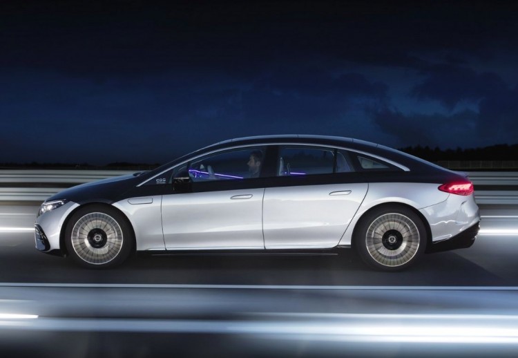 mercedes-benz eqs 2022, mercedes-benz eqs 2022 informacion, mercedes-benz eqs 2022 datos, mercedes-benz eqs 2022 caracteristicas, mercedes-benz eqs 2022 diseño, mercedes-benz eqs 2022 equipamiento, mercedes-benz eqs 2022 motores, mercedes-benz eqs 2022 fotos, mercedes-benz eqs 2022 colombia, mercedes-benz eqs 2022 argentina, mercedes-benz eqs 2022 peru, mercedes-benz eqs 2022 chile
