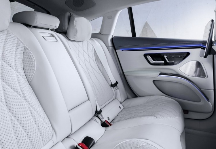 mercedes-benz eqs 2022, mercedes-benz eqs 2022 informacion, mercedes-benz eqs 2022 datos, mercedes-benz eqs 2022 caracteristicas, mercedes-benz eqs 2022 diseño, mercedes-benz eqs 2022 equipamiento, mercedes-benz eqs 2022 motores, mercedes-benz eqs 2022 fotos, mercedes-benz eqs 2022 colombia, mercedes-benz eqs 2022 argentina, mercedes-benz eqs 2022 peru, mercedes-benz eqs 2022 chile