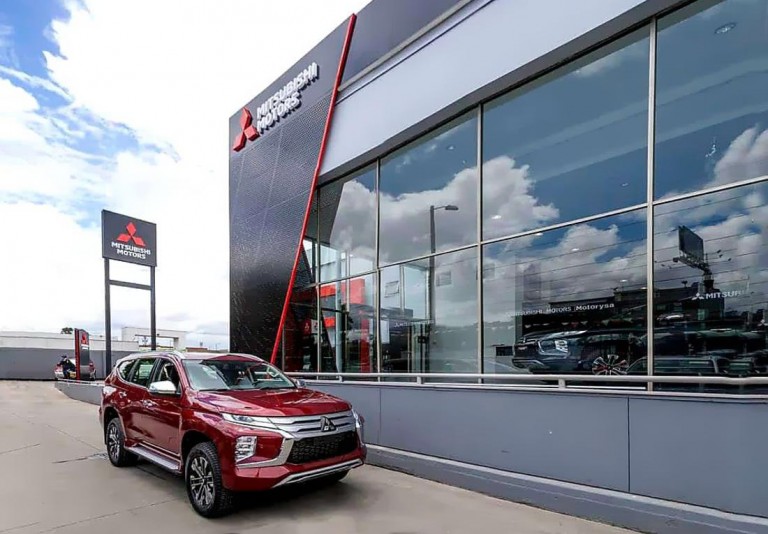Mitsubishi motors es x64217