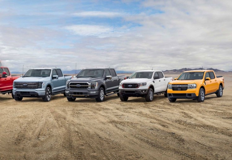ford maverick, ford maverick 2022, ford maverick 2022 informacion, ford maverick 2022 datos, ford maverick 2022 pruebas, ford maverick 2022 rendimiento de combustible, ford maverick 2022 capacidades, ford maverick 2022 carga, ford maverick 2022 remolque, ford maverick 2022 fotos, ford maverick 2022 colombia, ford maverick 2022 argentina, ford maverick 2022 peru, ford maverick 2022 chile