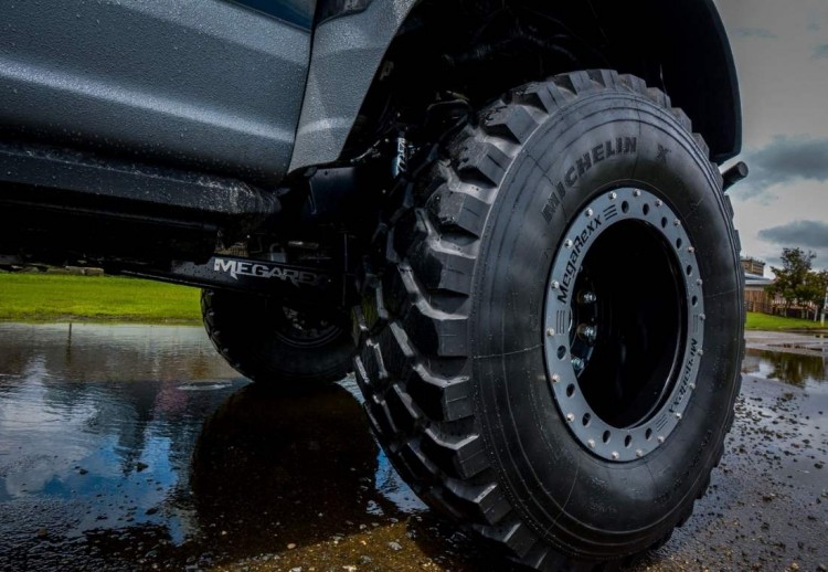 MegaRexx MegaRaptor, noticia MegaRexx MegaRaptor, datos MegaRexx MegaRaptor, detalles MegaRexx MegaRaptor, informacion MegaRexx MegaRaptor, imagenes MegaRexx MegaRaptor, caracteristicas MegaRexx MegaRaptor, nuevo MegaRexx MegaRaptor