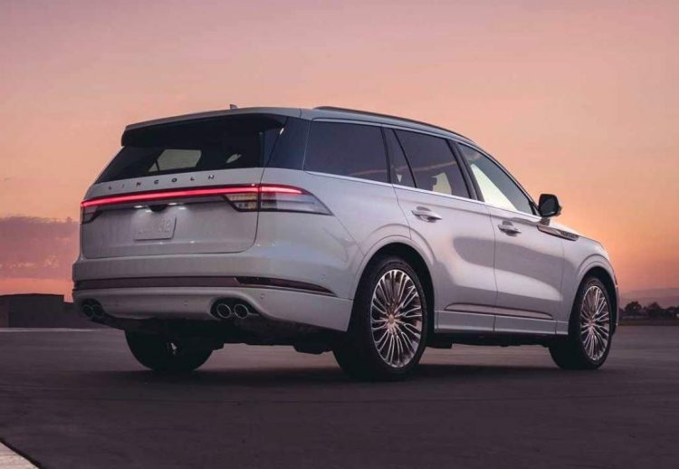 Lincoln Aviator Shinola concept, lincoln, shinola, aviator, noticia Lincoln Aviator Shinola concept, imagenes Lincoln Aviator Shinola concept, datos Lincoln Aviator Shinola concept, detalles Lincoln Aviator Shinola concept, informacion Lincoln Aviator Shinola concept