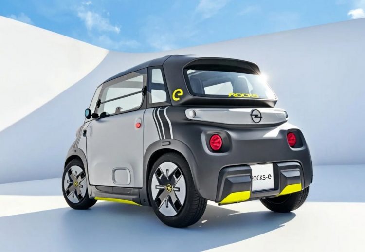  Opel Rocks-e