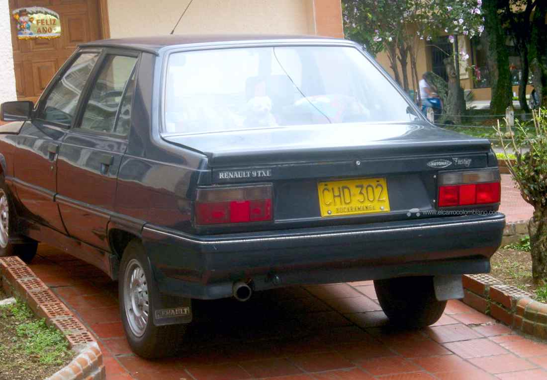Renault 9 TXE Prestige (1990)