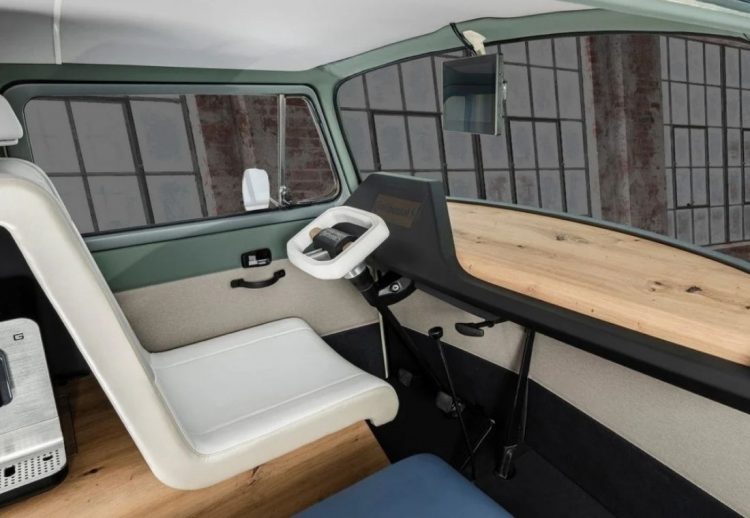 Continental AmbienC3 Interior