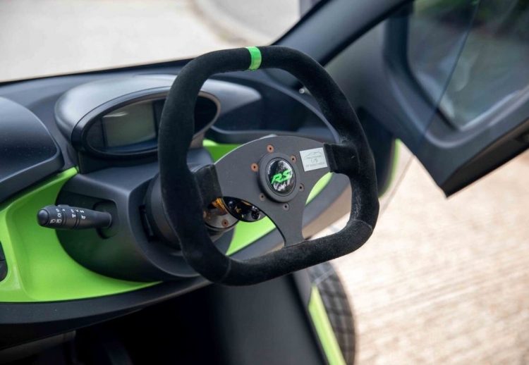 Renault Twizy Oakley