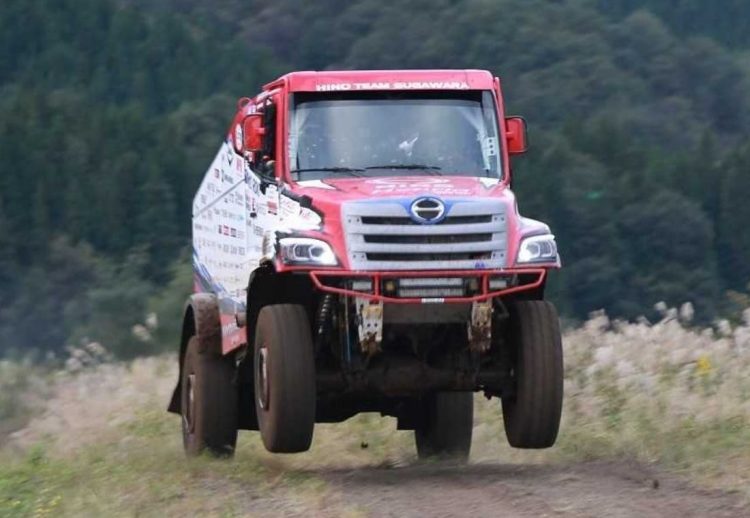 Hino híbrido rally dakar 2022