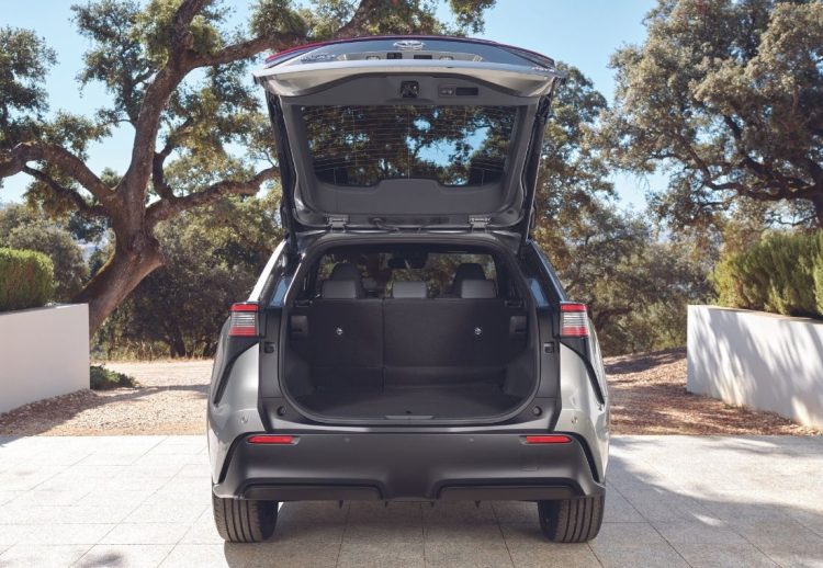 Toyota bZ4X SUV eléctrico