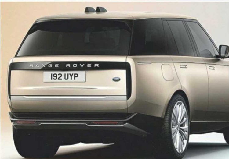 RANGE ROVER 2022 TRASERA