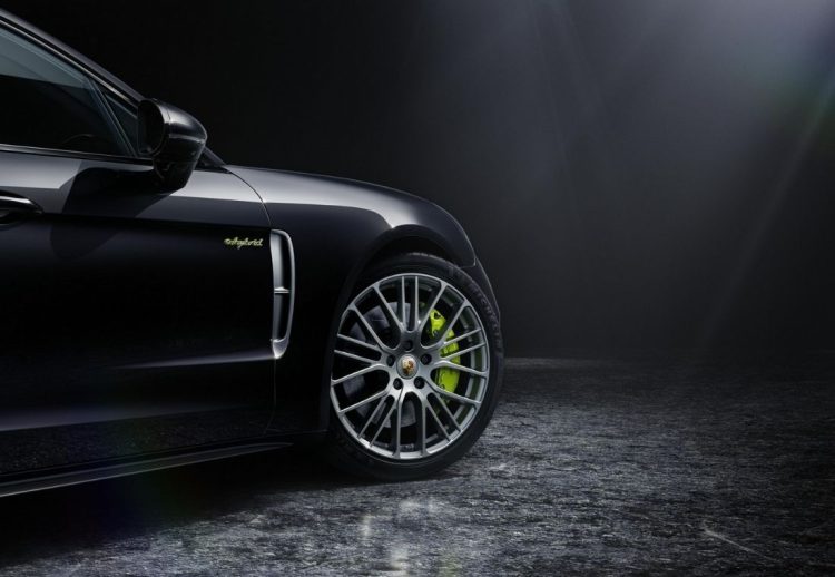 Porsche Panamera Platinum Edition