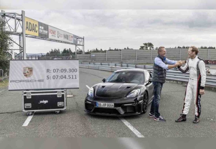 porsche 718 cayman GT4 RS 2022