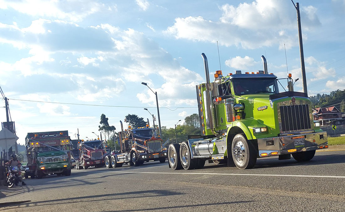 Desfile Camiones Bogotá