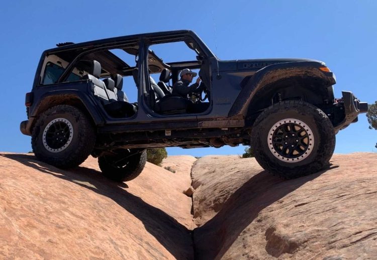 Jeep Wrangler- Gladiator 2022