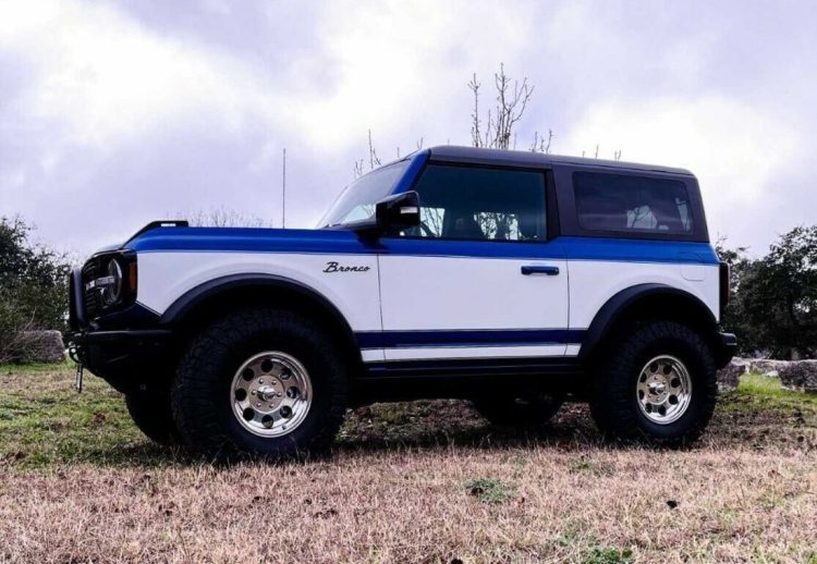 Ford Bronco modificado